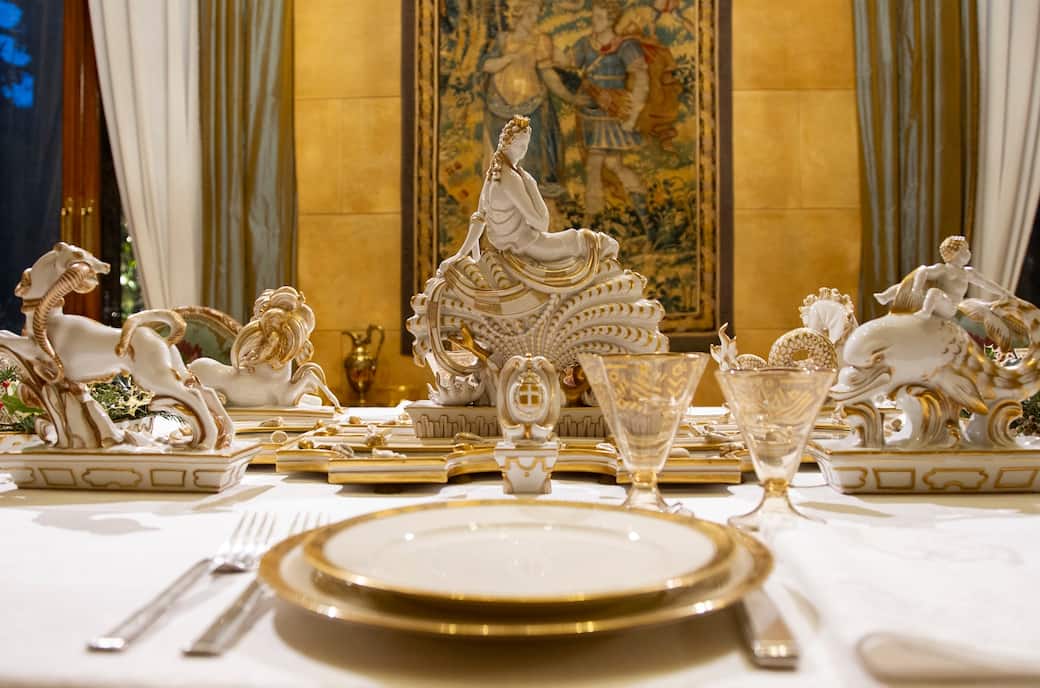 1._Trionfo_da_tavola_di_Gio_Ponti_a_Villa_Necchi_Foto_Barbara_Verduci_2023_(C)_FAI_(3).jpg