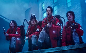 USA. Carrie Coon , Paul Rudd , Mckenna Grace and Finn Wolfhard in a scene from the (C)Columbia Pictures new movie : Ghostbusters: Frozen Empire (2024)  . 
Plot: When the discovery of an ancient artifact unleashes an evil force, Ghostbusters new and old must join forces to protect their home and save the world from a second ice age.
Ref: LMK110-J10331-281123
Supplied by LMKMEDIA. Editorial Only. Landmark Media is not the copyright owner of these Film or TV stills but provides a service only for recognised Media outlets. pictures@lmkmedia.com
