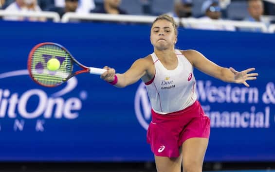 https://static.sky.it/editorialimages/f22c11ba9986f2fc4f802f93cf4ff3d9e736d0d5/skysport/it/tennis/video/2025/08/19/paolini-swiatek-passante-miglior-punto-finale-cincinnati-1029990/paolini_cincinnati_ipa_2025.jpg?im=Resize,width=565