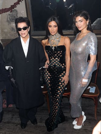 07_kim_kardashian_kylie_jenner_parigi_getty - 1