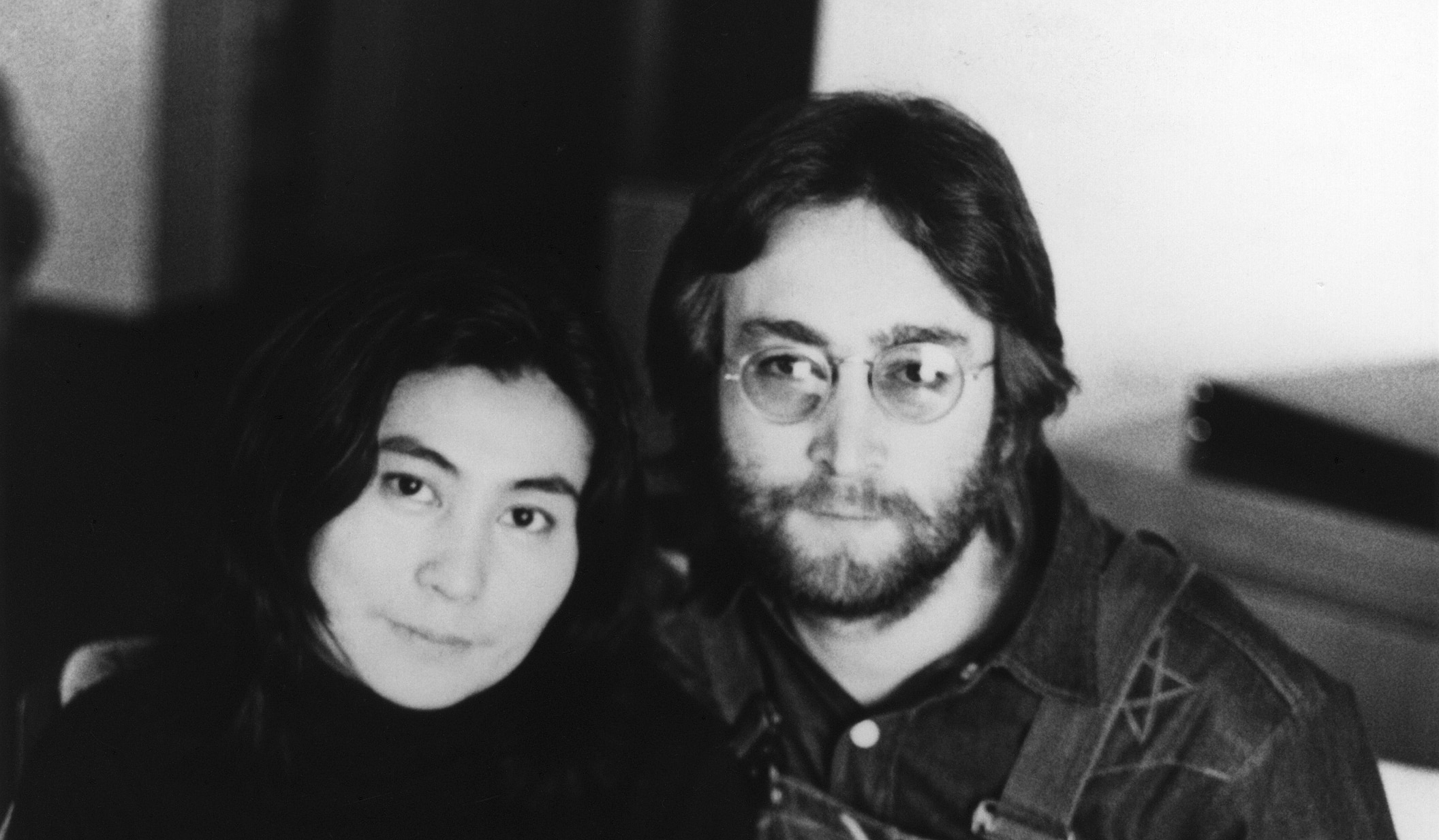 004_John_and_Yoko.jpg