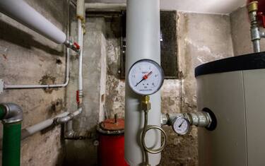 Inaugurazione condominio che ha beneficato dell'ecobonus in Viale Murillo 10 Nella foto il nuovo scambiatore di calore (Milano - 2019-10-15, Carlo Cozzoli) p.s. la foto e' utilizzabile nel rispetto del contesto in cui e' stata scattata, e senza intento diffamatorio del decoro delle persone rappresentate