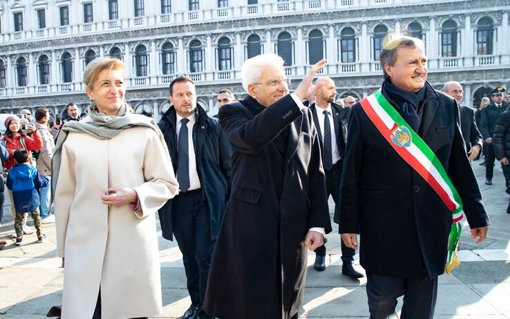 Il presidente Mattarella a Venezia con la figlia Laura e il sindaco Luigi Brugnaro