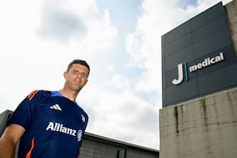 TURIN, ITALY - JULY 8: Juventus new head coach Thiago Motta at JMedical on July 8, 2024 in Turin, Italy.  (Photo by Daniele Badolato - Juventus FC/Juventus FC via Getty Images)