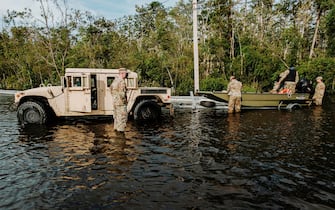 Strade allagate in Louisiana per l'uragano Ida