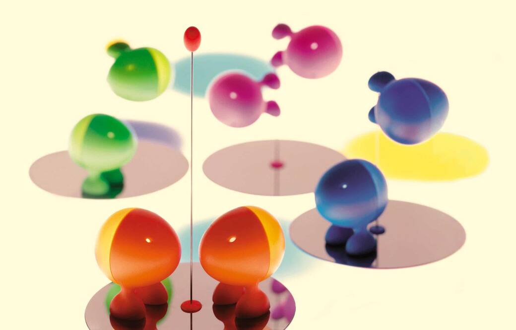 Stefano_Giovannoni_Lilliput_1993_prodotti_da_Alessi_spargisale_e_spargipepe_in_resina_termoplastica_e_acciaio_-_©_Giovannoni_Design_Milano.jpg