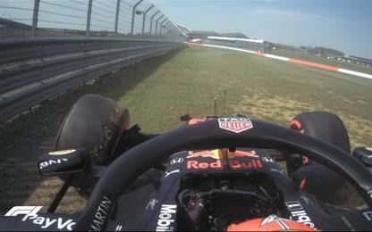 Albon, botto in curva a 195 Km/h. VIDEO