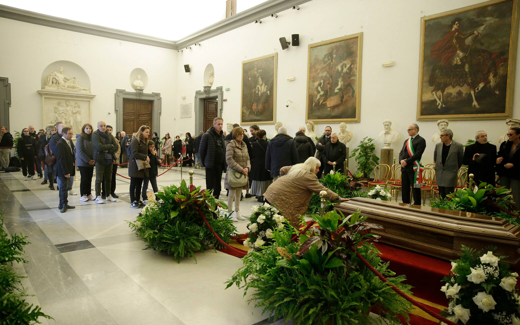 Morto Maurizio Costanzo, Oggi La Camera Ardente In Campidoglio | Sky TG24