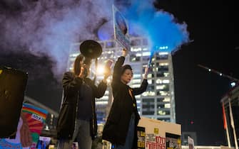 15 January 2025, Israel, Tel Aviv: Demonstrators rally in front of the Israeli Defence Ministry, calling for the release of Israelis held hostage in Gaza since October 2023. The protest comes amid reports of a ceasefire deal between Israel and Hamas, which includes the release of hostages, according to officials from Hamas, the United States, and other mediators. Photo: Ilia Yefimovich/dpa (Photo by Ilia Yefimovich/picture alliance via Getty Images)