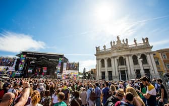 Roma, Concerto Primo Maggio. Nella foto Piazza S. Giovanni e il pubblico.