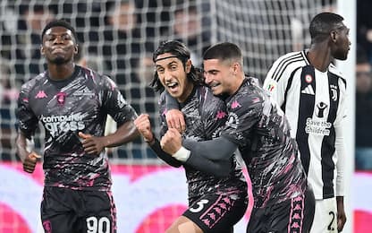 Empoli's Youssef Maleh jubilates after scoring the gol (0-1) during the Coppa Italia quarter-finals soccer match Juventus FC vs Empoli FC at the Allianz Stadium in Turin, Italy, 26 February 2025 ANSA/ALESSANDRO DI MARCO