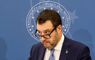 Italian Minister for Infrastructure and Deputy Prime Minister Matteo Salvini shaken as soon as he read the news of football manager Sinisa Mihajlovic's death during a press conference at the end of the council of ministers, Rome 16 December 2022.
ANSA/FABIO FRUSTACI