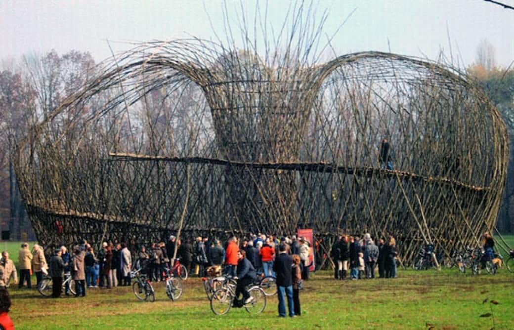 Voliera_per_umani_Parco_di_Monza_2006_(1).jpg