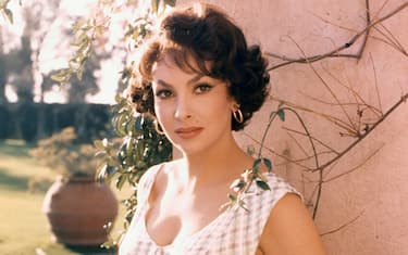 Gina Lollobrigida in publicity portrait for the film 'Woman Of Rome', 1954. (Photo by Distributors Corporation of America/Getty Images)