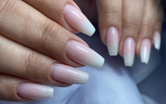 manicure baby boomer primavera 2023