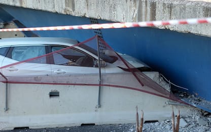 Il ponte crollato sull'A14