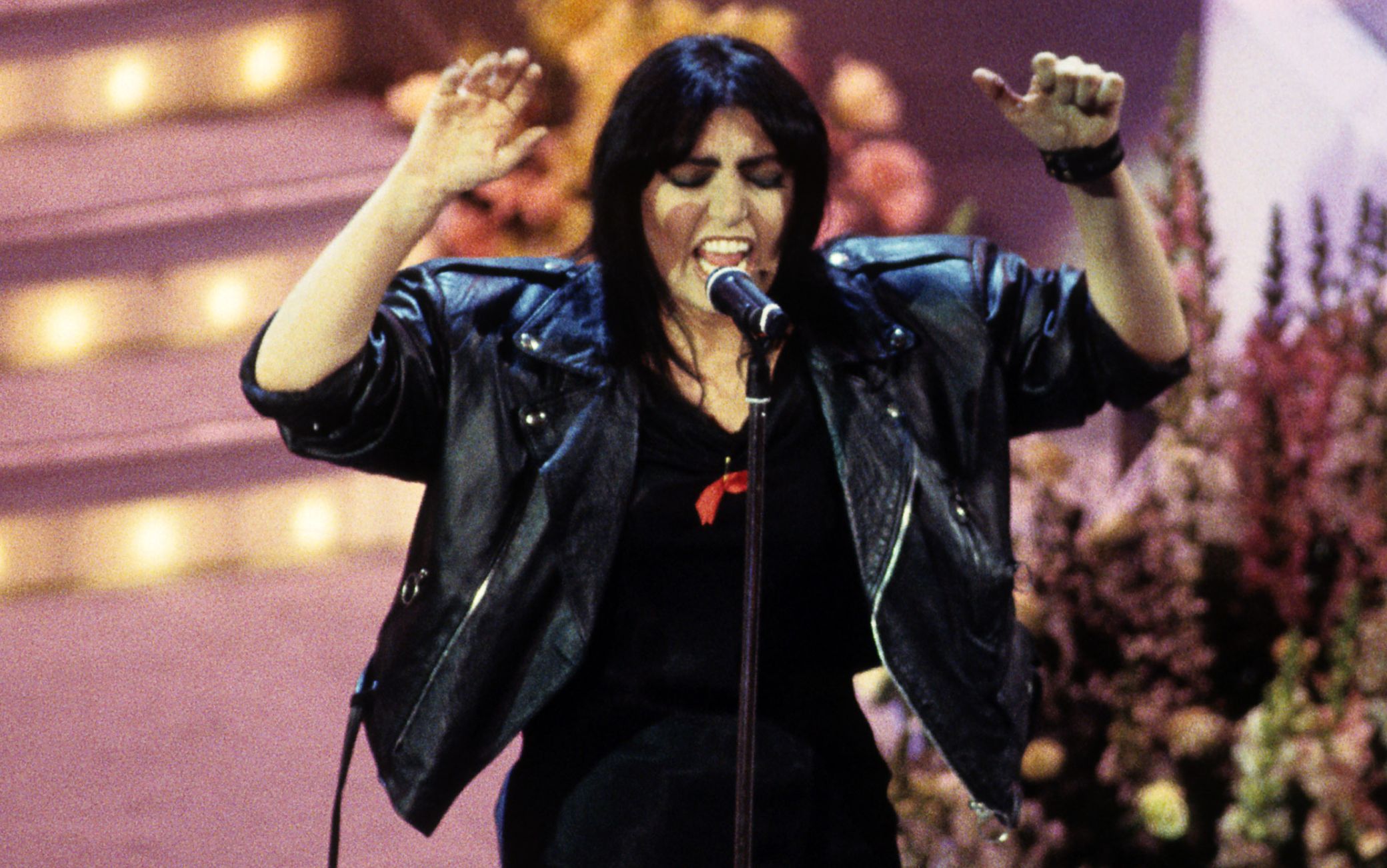 Sanremo 2024, Loredana Bertè all’Ariston con Pazza: la fotostoria della ...