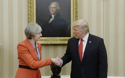 Trump riceve May: relazioni mai così forti. Sabato colloquio con Putin