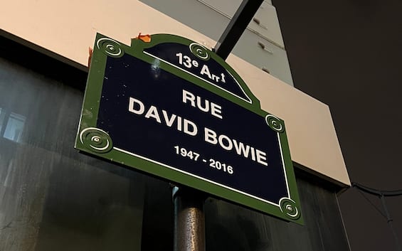In Paris, the first street in the world dedicated to David Bowie