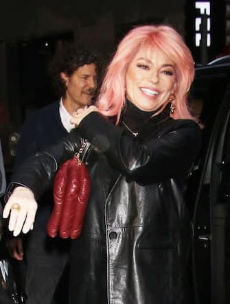 15_celebrity_capelli_rosa_look_getty - 1