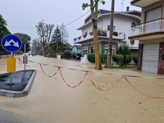 Allagamenti causati dall'alluvione abbattutosi sul comune di Riccione, 16 Maggio 2023. FACEBOOK/RICCIONE

+++ATTENZIONE LA FOTO NON PUO' ESSERE PUBBLICATA O RIPRODOTTA SENZA L'AUTORIZZAZIONE DELLA FONTE DI ORIGINE CUI SI RINVIA+++ +++NO SALES; NO ARCHIVE; EDITORIAL USE ONLY+++NPK+++