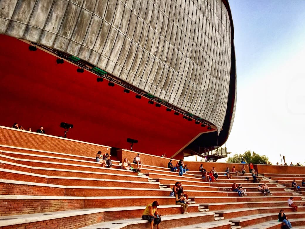 Auditorium_Parco_della_Musica_Roma._Photo_by_Massimo_Virgilio_on_Unsplash.jpg