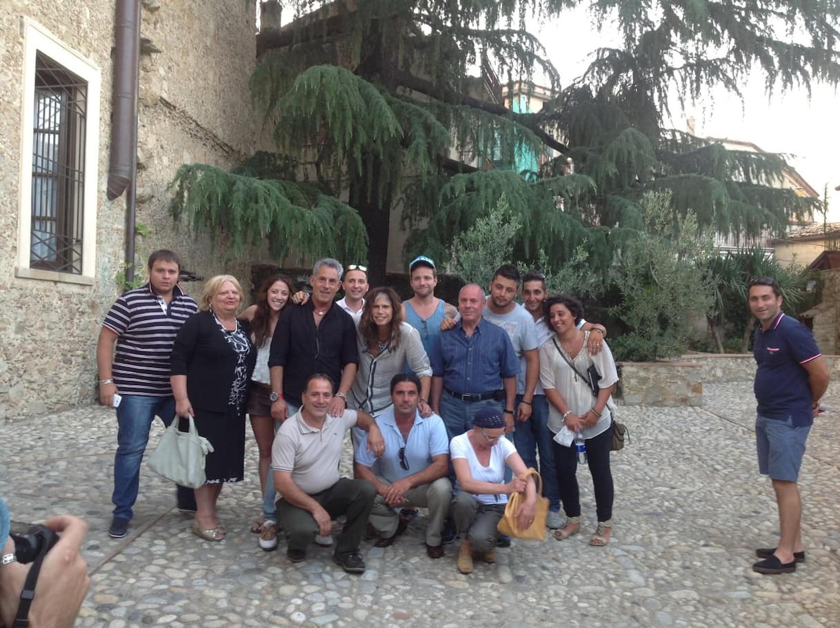 Steven Tyler diffida comune Cotronei, spariti 1.3 milioni per museo a suo nome