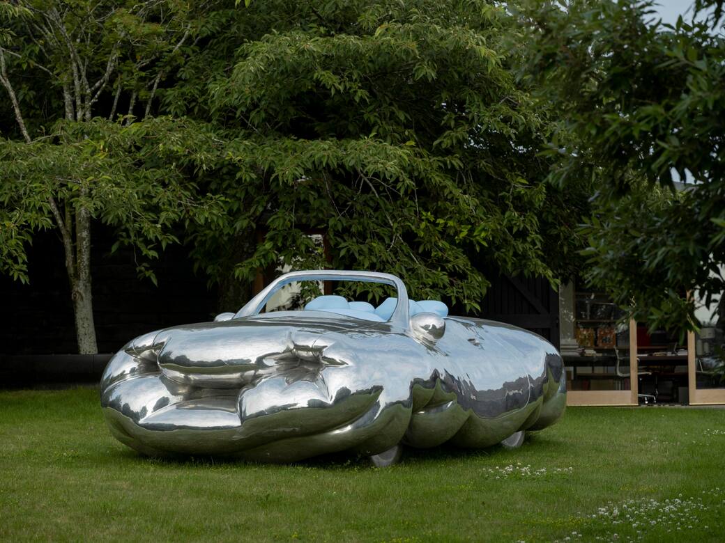 Erwin_Wurm_Fat_Convertible_Albion_Barn_photo_Jonty_Wilde.jpg