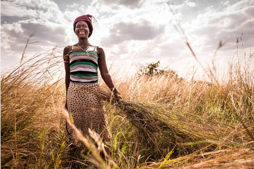 _C2_A9-Brian-Hodges-for-African-Women-Rising-1-copia.jpg