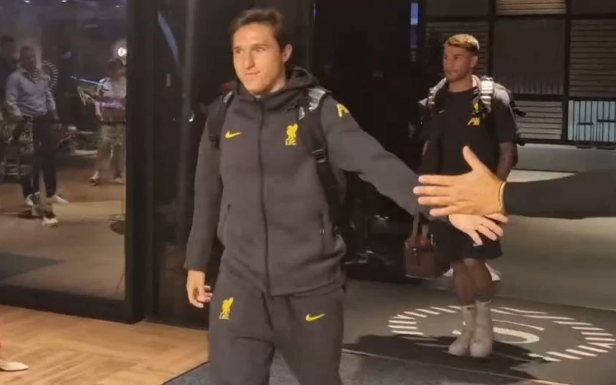 كييزا يعود إلى إيطاليا ويستعد للظهور الأول مع ليفربول ضد ميلان في دوري الأبطال