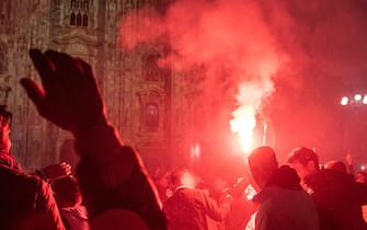 Festeggiamenti e fuochi artificiali in piazza Duomo a Capodanno la notte del 31 dicembre San Silvestro , Milano 31 Dicembre 2022ANSA/MATTEO CORNER