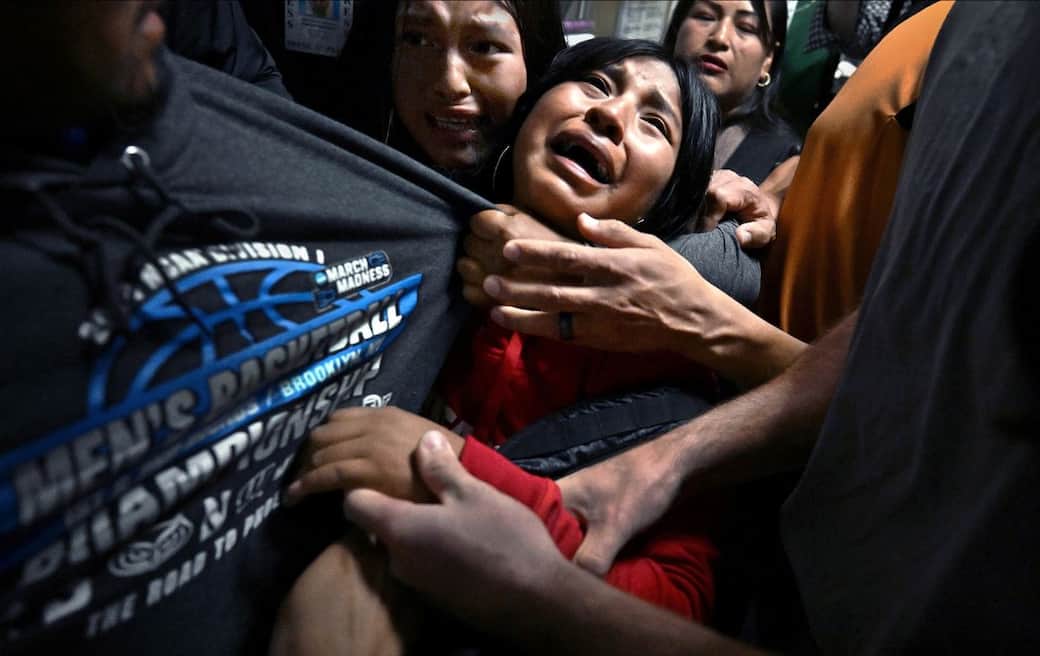 Separated by ICE © Carol Guzy, ZUMA Press, iWitness, for Miami Herald