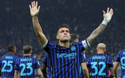 FC Inter's forward Lautaro Martínez jubilates after scoring goal during the Italian Serie A soccer match between FC Inter and SS Lazio at Giuseppe Meazza Stadium in Milan, Italy, 9 November 2025. ANSA / ROBERTO BREGANI
