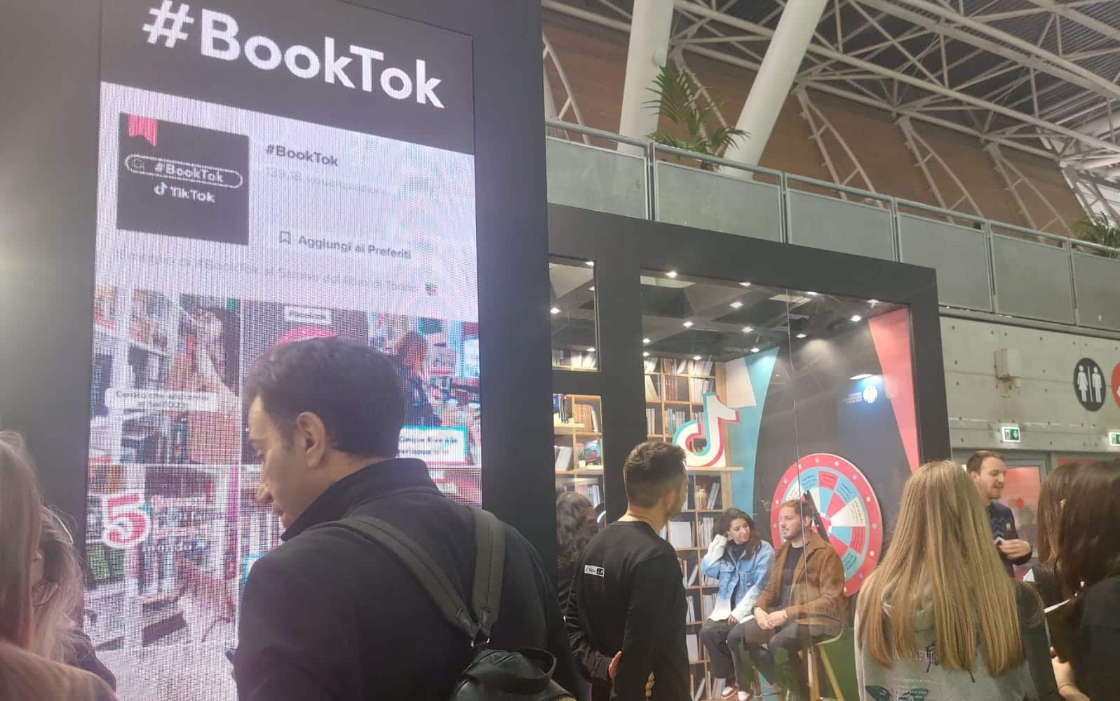 BookTok Italia al Salone del Libro di Torino, ecco come i libri