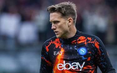 Piotr Zielinski of SSC Napoli warms up during Serie A 2023/24 football match between AC Milan and SSC Napoli at San Siro Stadium, Milan, Italy on February 11, 2024