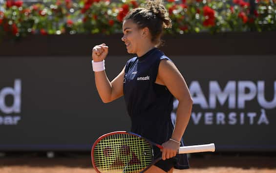 https://static.sky.it/editorialimages/fa427dd14ad1c0e7cbc7eb77bdf28cf47e3ed379/skysport/it/tennis/video/2025/05/08/paolini-sun-agut-wta-roma-risultato-highlights/paolini-ansa-roma.jpeg?im=Resize,width=565