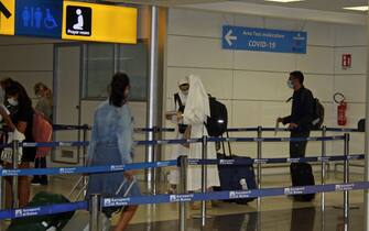 AEROPORTO FIUMICINO, CRONAVIRUS, COVID, TEST, TAMPONI