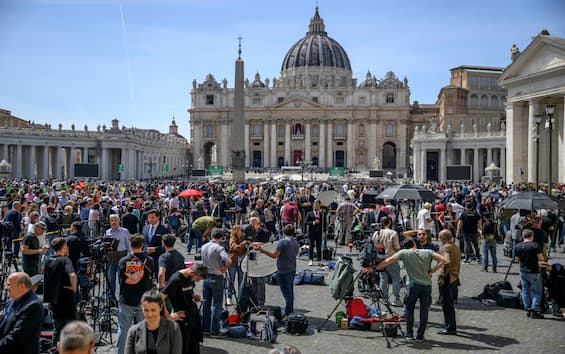 funerali papa francesco il piano di sicurezza a roma no fly zone e bonifiche