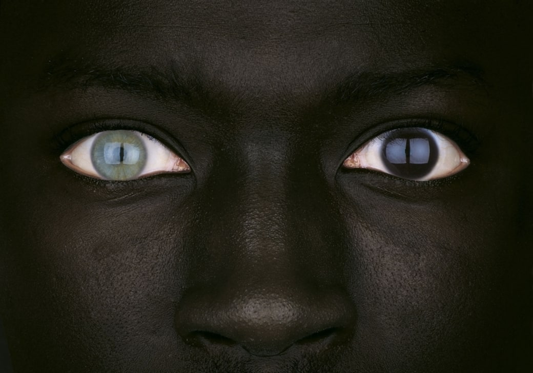 Oliviero_Toscani_Untitled_1991_©olivierotoscani._Courtesy_the_Artist_Mazzoleni_London_-_Torino.jpg