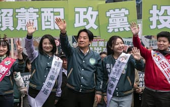 Lai Ching-te, Taiwan's vice president and presidential candidate for the ruling Democratic Progressive Party, center, during a campaign event in Taipei, Taiwan, on Wednesday, Jan. 3, 2024. Taiwanese voters will choose their next president and legislature when they go to the polls on Jan. 13, with the results helping set the course for both cross-strait and US-China relations in the years ahead. Photographer: Lam Yik Fei/Bloomberg