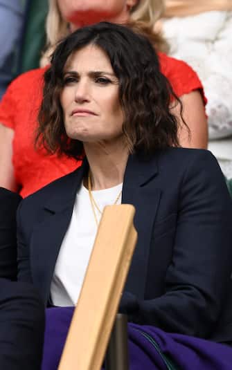 LONDON, ENGLAND - JULY 03: Idina Menzel attends day one of the Wimbledon Tennis Championships at the All England Lawn Tennis and Croquet Club on July 03, 2023 in London, England. (Photo by Karwai Tang/WireImage)