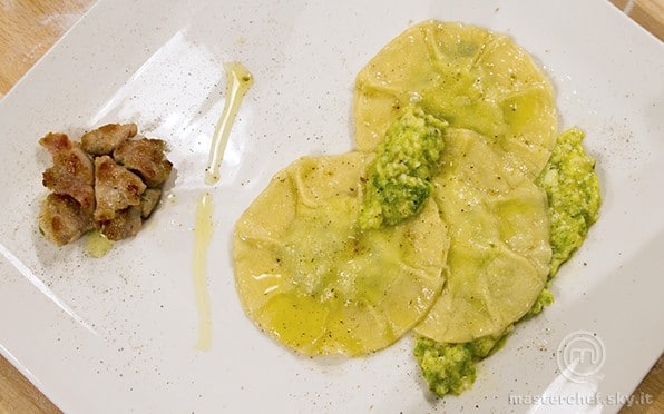 Ravioli di sogliola e animelle al profumo di liquirizia