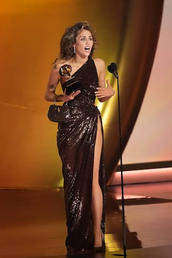 Feb 4, 2024; Los Angeles, CA, USA;   Miley Cyrus accepts the award for record of the year during the 66th Annual Grammy Awards at Crypto.com Arena in Los Angeles on Sunday, Feb. 4, 2024.   Mandatory Credit: Robert Hanashiro-USA TODAY/Sipa USA