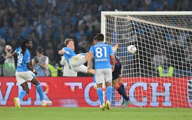 38^ giornata: Napoli-Cagliari 2-0