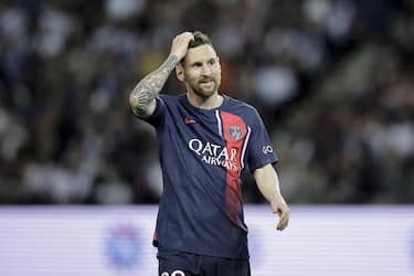 epa10671462 Paris Saint Germain's Lionel Messi reacts during the French Ligue 1 soccer match between Paris Saint Germain and Clermont Foot 63 in Paris, France, 03 June 2023.  EPA/CHRISTOPHE PETIT TESSON