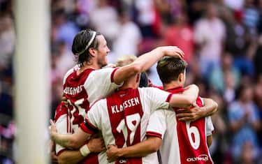 Ajax-Zwolle 3-1 (18' Klaassen, 37', 86' Godts [A]; 69' de Rooij [Z])