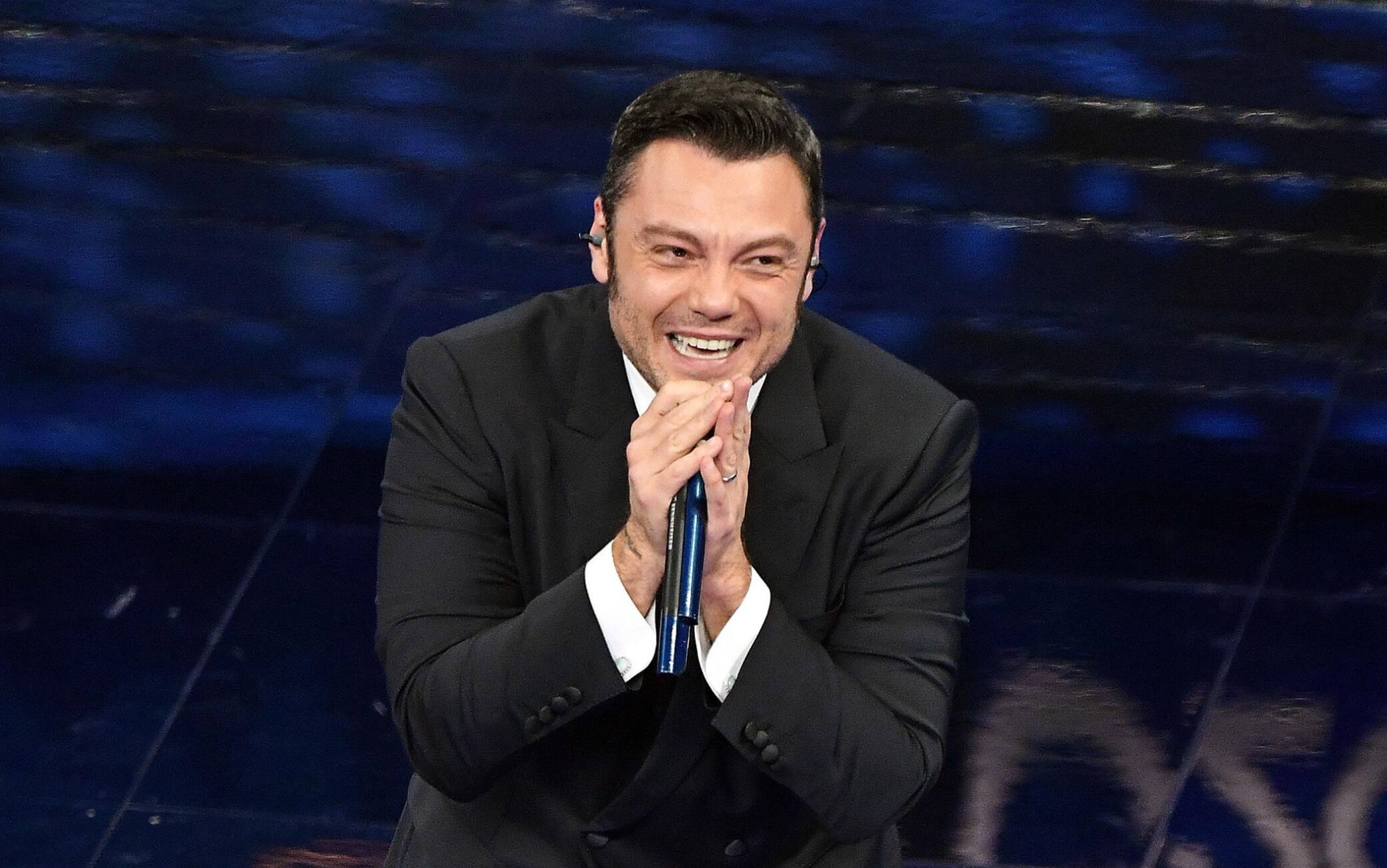 Tiziano Ferro presenta a RTL 102.5 La felicità al principio