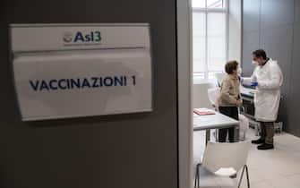 Un punto vaccinazioni dove si somministrano i farmaci anti-Covid