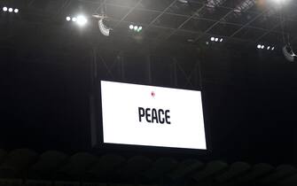 1372813690