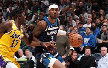 TORNA SUPER McDANIELS
